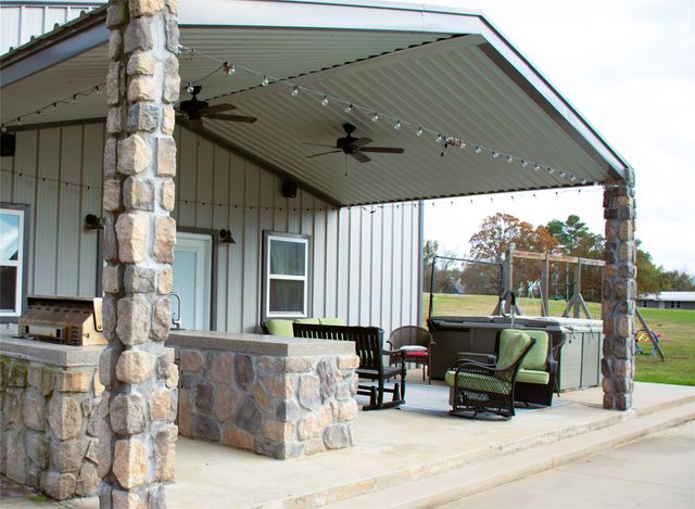 1550 County Road 3385, Saltillo, TX 75478