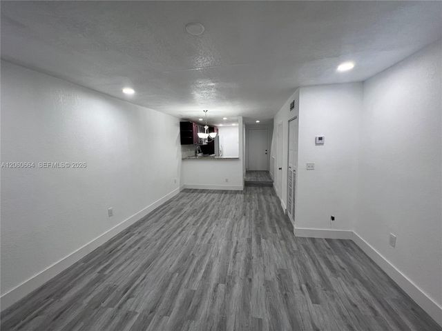 1901 NW S River Dr 35C, Miami, FL 33125