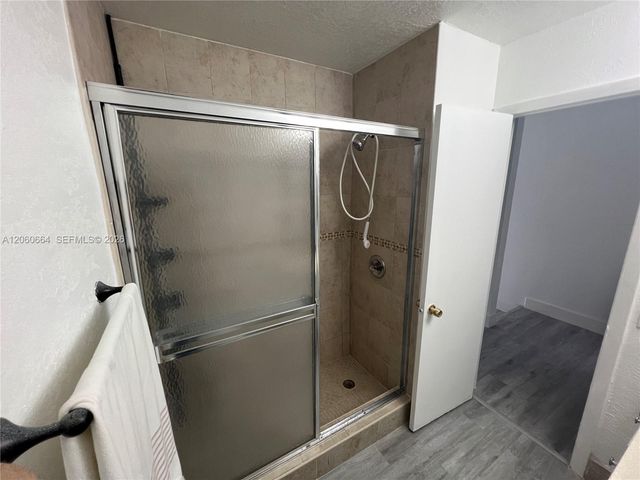 1901 NW S River Dr 35C, Miami, FL 33125