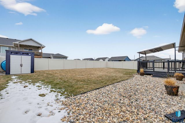 7500 E 49th St Street, Sioux Falls, SD 57110