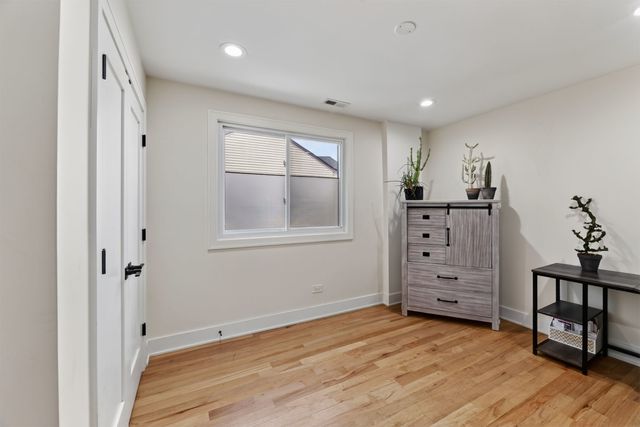 2128 N Lawler Avenue, Chicago, IL 60639