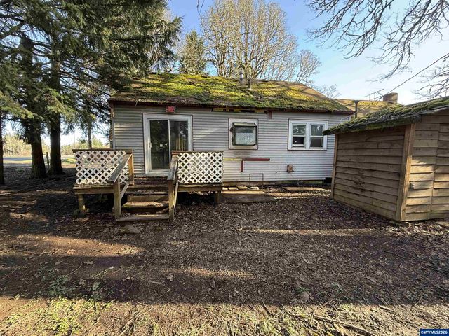 30626 Santiam Hwy, Lebanon, OR 97355