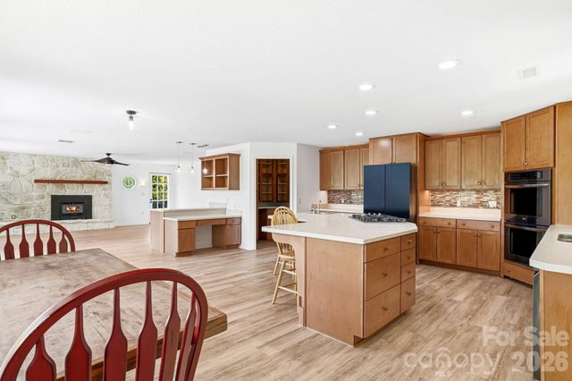 270 Blake Branch Road, Sylva, NC 28779