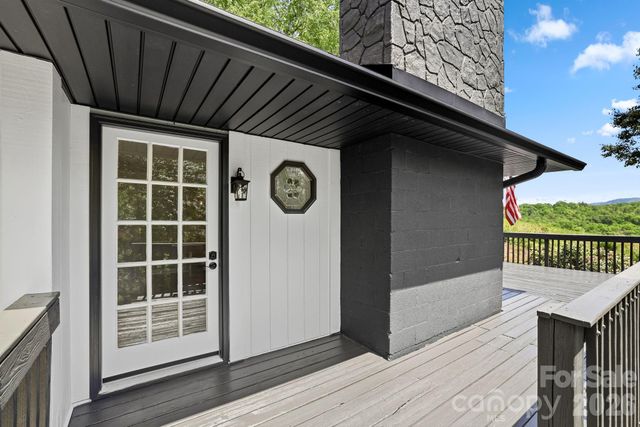 270 Blake Branch Road, Sylva, NC 28779