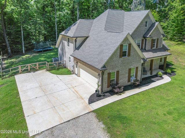 14929 Strickland Road, Byhalia, MS 38611