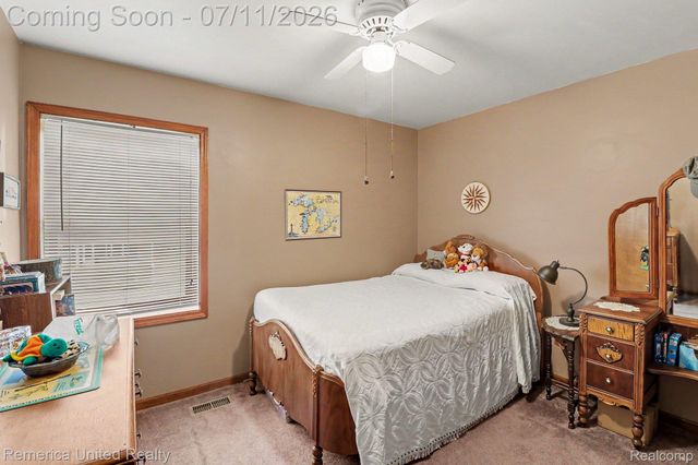 136 Endicott Drive, Oceola Township, MI 48843