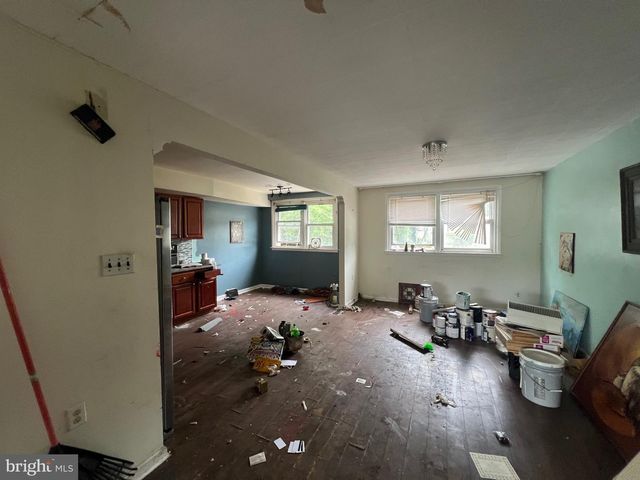 12037 ACADEMY RD, Philadelphia, PA 19154