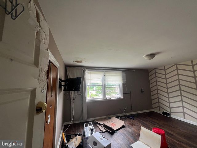 12037 ACADEMY RD, Philadelphia, PA 19154