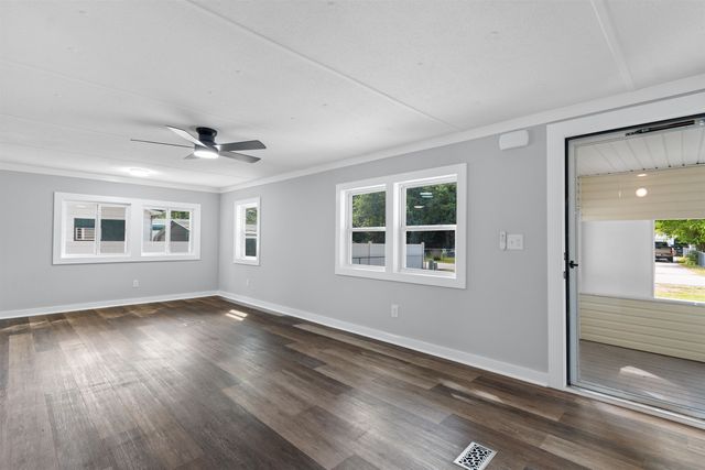 614 Lesia Ln., Conway, SC 29527