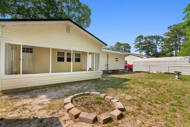 614 Lesia Ln., Conway, SC 29527
