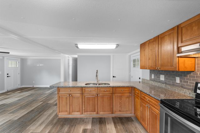 614 Lesia Ln., Conway, SC 29527