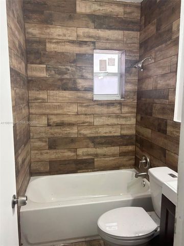 730 SW 4th St A, Dania Beach, FL 33004