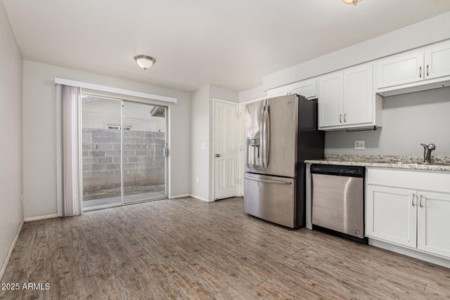 5028 W ROANOKE Avenue, Phoenix, AZ 85035