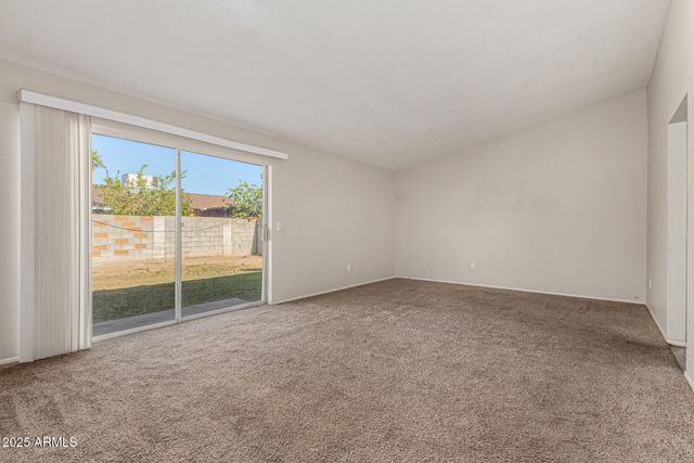 5028 W ROANOKE Avenue, Phoenix, AZ 85035