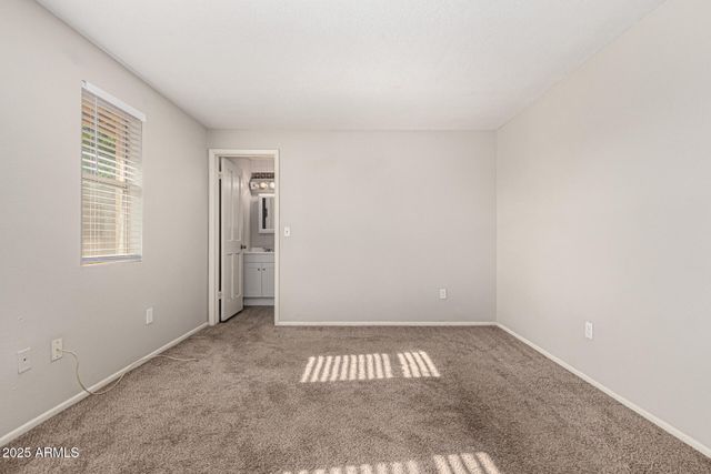 5028 W ROANOKE Avenue, Phoenix, AZ 85035