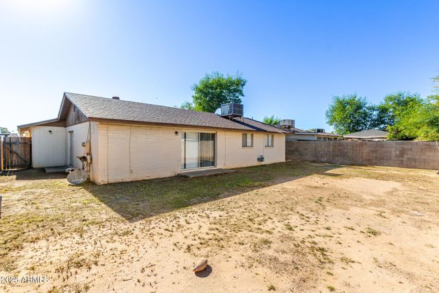 5028 W ROANOKE Avenue, Phoenix, AZ 85035