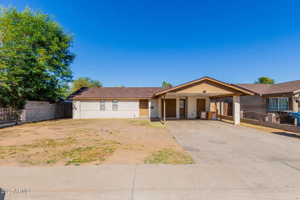 5028 W ROANOKE Avenue, Phoenix, AZ 85035
