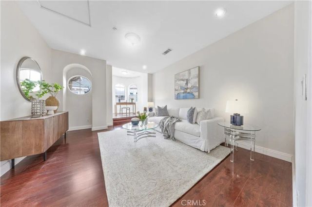 454 W Duarte D, Arcadia, CA 91007