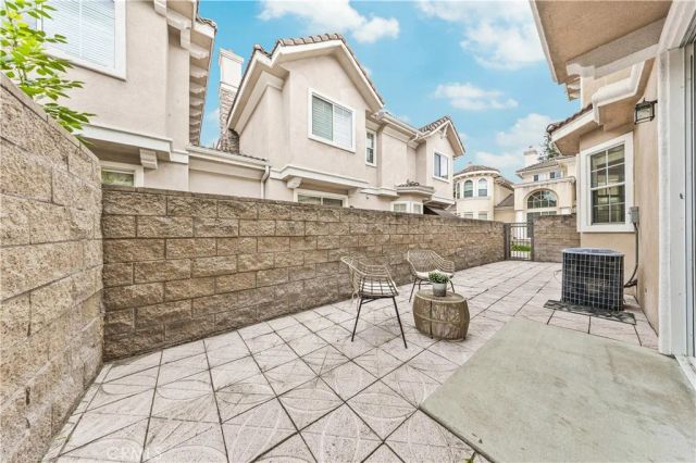 454 W Duarte D, Arcadia, CA 91007