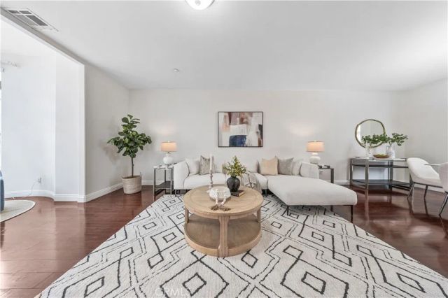 454 W Duarte D, Arcadia, CA 91007