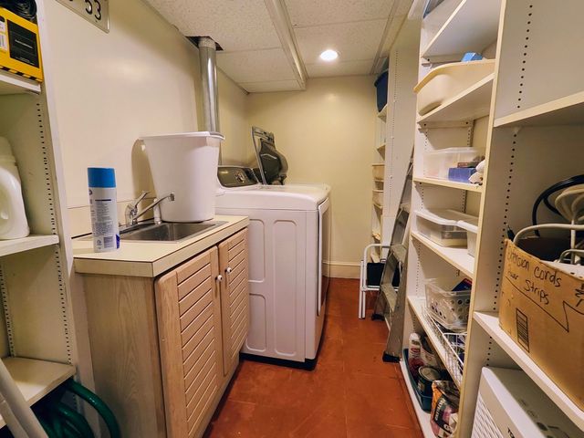 10 Hilliard St 2, Cambridge, MA 02138