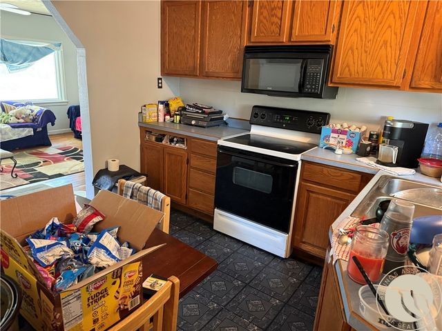 3211 4th AVENUE S, Billings, MT 59101