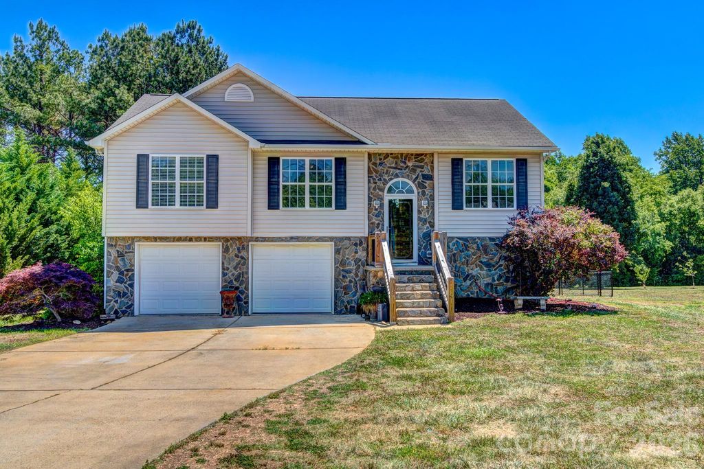 204 Black Rock School Road 12, Cherryville, NC 28021
