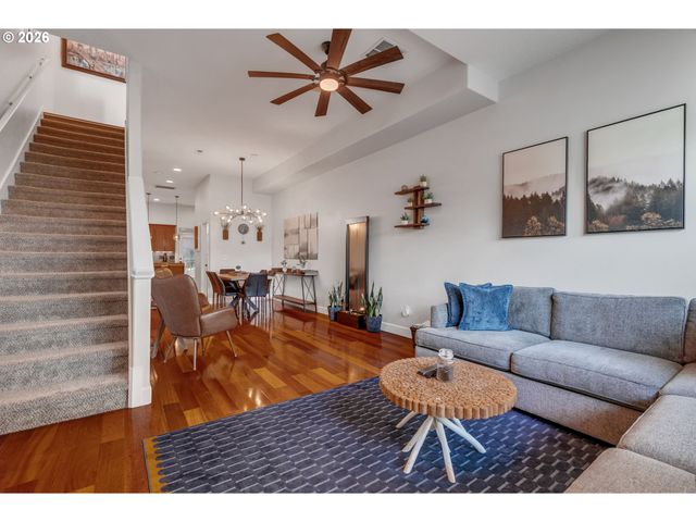 8229 N EDISON St, Portland, OR 97203