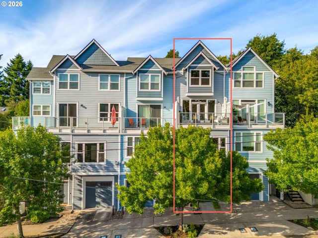 8229 N EDISON St, Portland, OR 97203