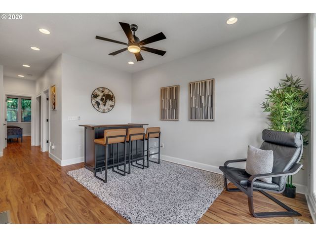 8229 N EDISON St, Portland, OR 97203