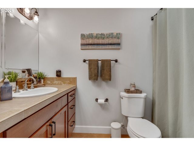 8229 N EDISON St, Portland, OR 97203