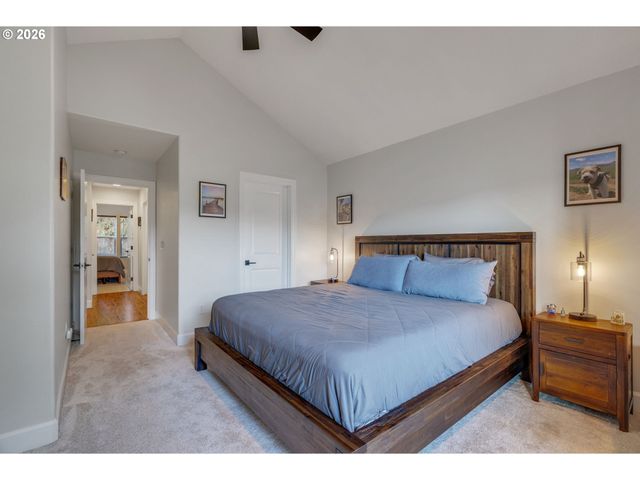 8229 N EDISON St, Portland, OR 97203
