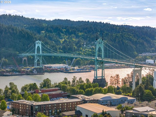 8229 N EDISON St, Portland, OR 97203