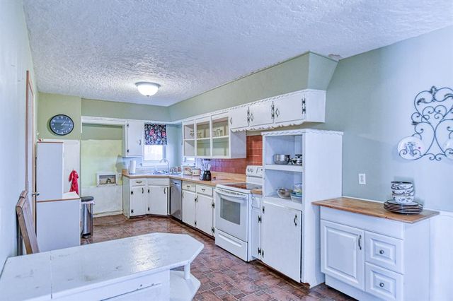 1203 Barbour Street, Norman, OK 73069