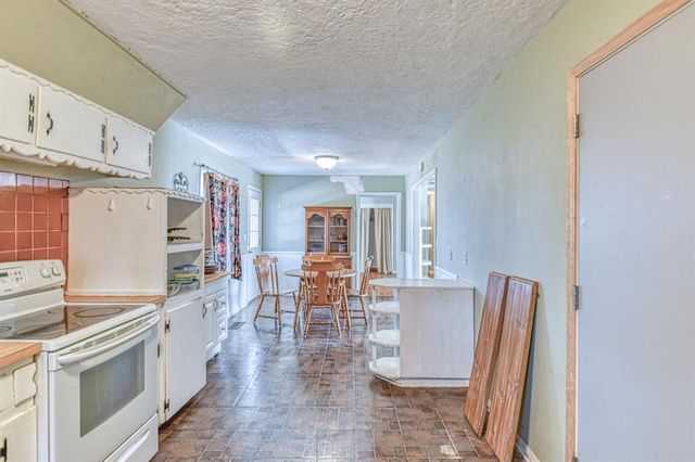 1203 Barbour Street, Norman, OK 73069