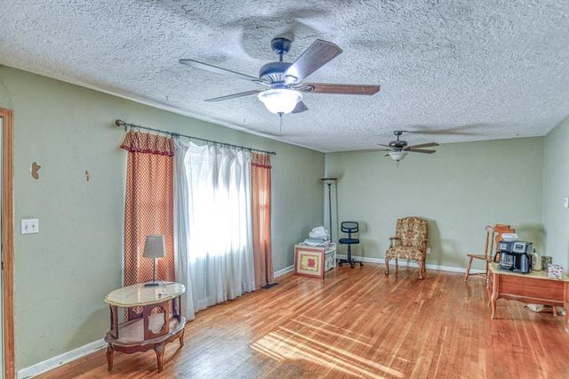 1203 Barbour Street, Norman, OK 73069