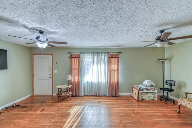 1203 Barbour Street, Norman, OK 73069