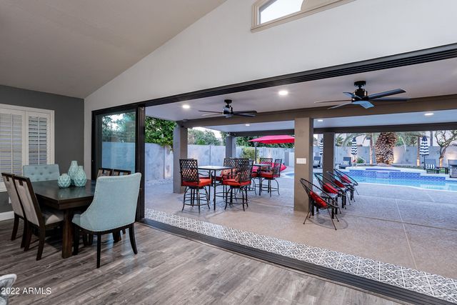 4878 W CARLA VISTA Court, Chandler, AZ 85226