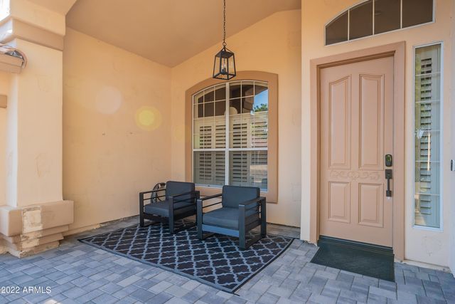 4878 W CARLA VISTA Court, Chandler, AZ 85226