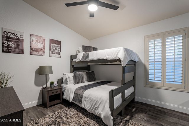 4878 W CARLA VISTA Court, Chandler, AZ 85226