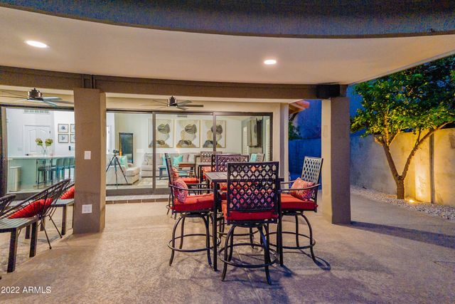 4878 W CARLA VISTA Court, Chandler, AZ 85226