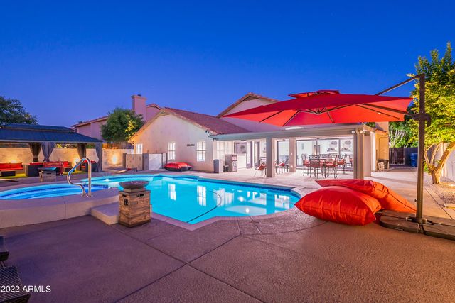 4878 W CARLA VISTA Court, Chandler, AZ 85226