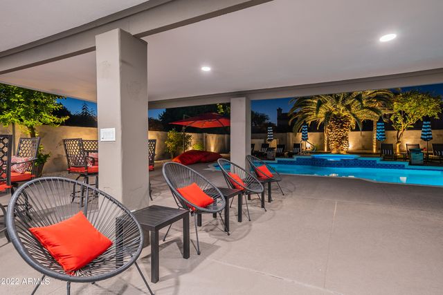 4878 W CARLA VISTA Court, Chandler, AZ 85226