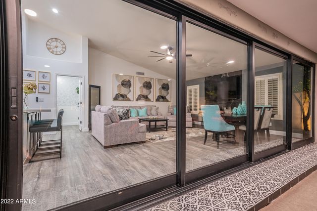 4878 W CARLA VISTA Court, Chandler, AZ 85226