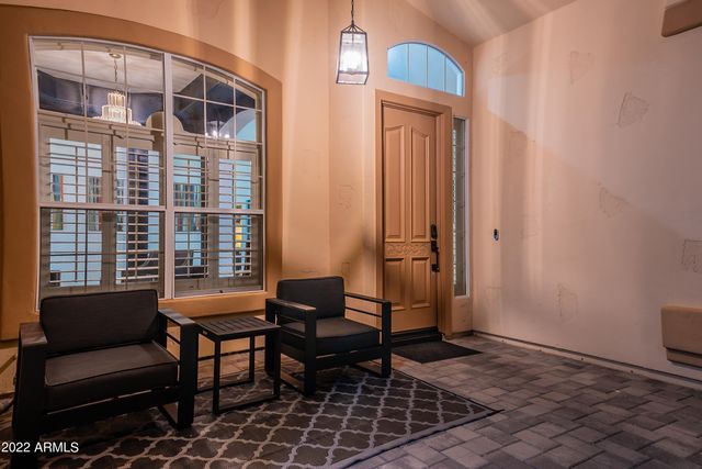 4878 W CARLA VISTA Court, Chandler, AZ 85226