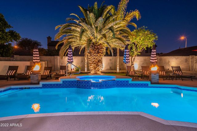 4878 W CARLA VISTA Court, Chandler, AZ 85226