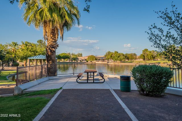 4878 W CARLA VISTA Court, Chandler, AZ 85226