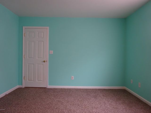 212 Faison Lane, Hubert, NC 28539