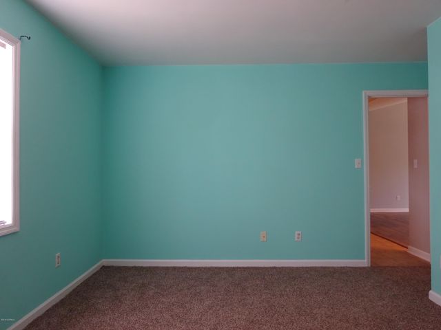 212 Faison Lane, Hubert, NC 28539