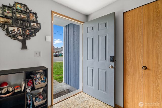 7631 273rd Street NW, Stanwood, WA 98292